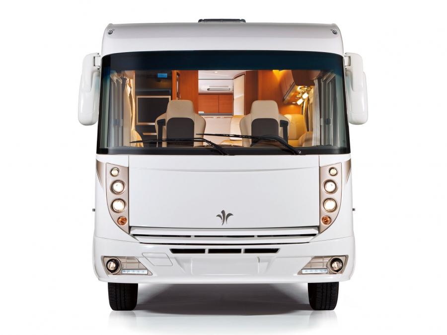  Niesmann + Bischoff Arto 2010 года  (фото 28 из 30)